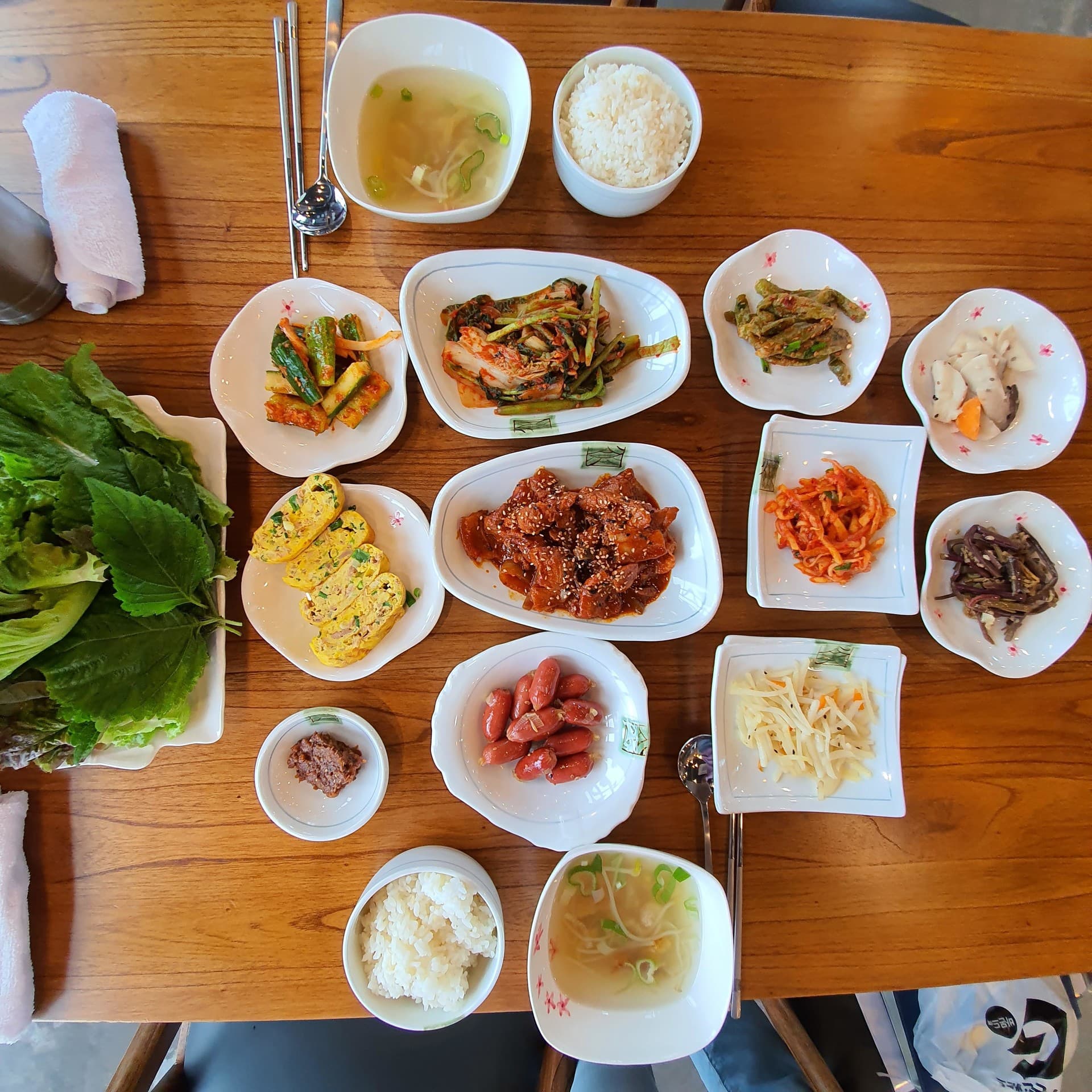 바자울 공동체의 식사